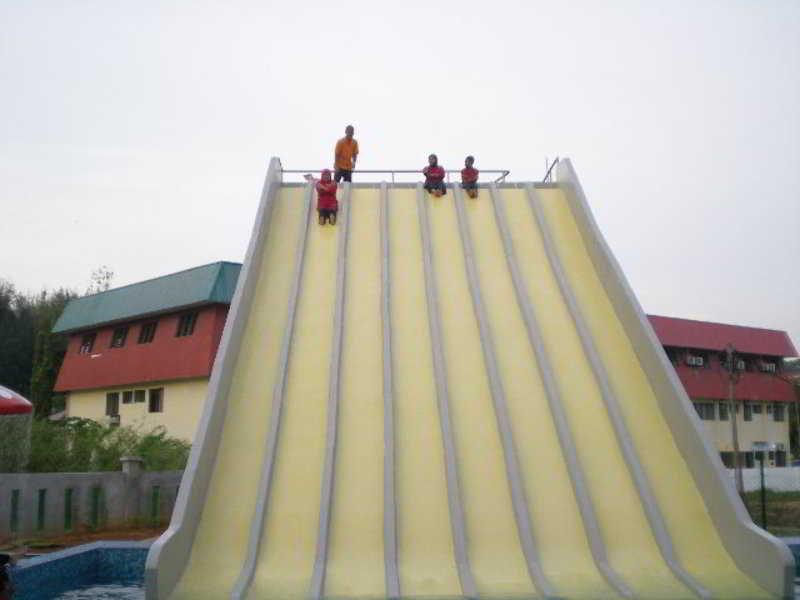 Cozzi Hotel Port Dickson Kültér fotó
