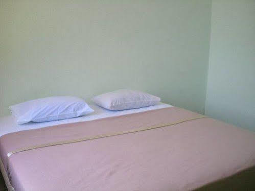 Cozzi Hotel Port Dickson Kültér fotó